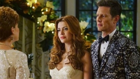 \'Revenge\' season 4 spoilers: Emily helps out Louise, Victoria turns her attention to a new socialite, and more of the Nolan-Louise nuptials in \'Kindred\'