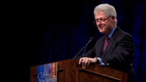 Reference to Monica Lewinsky\'s dress hidden in Bill Clinton portrait