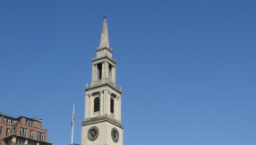 London church criticised for holding Muslim prayers