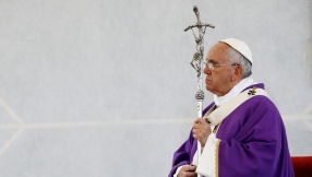 Pope Francis performs \'half miracle\' in Naples by turning blood into liquid