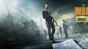 \'Walking Dead\' season 6 air date, spoilers: New season \'to get very big, loud and scary,\' says showrunner