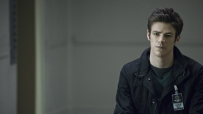 \'The Flash\' season 1 spoilers: New meta-human with bee robots attacks Central City in episode 18 \'All-Star Team Up\'