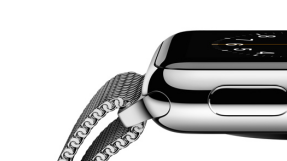 Apple Watch pre-order start time on April 10