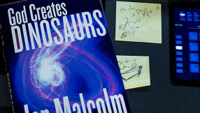 \'Jurassic World\': New spoilers reveal Dr. Ian Malcolm\'s book