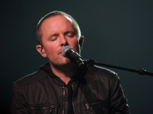 Chris Tomlin says he will always write worship songs inspired by God\'s words