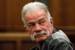 Anti-Obama Koran-burning pastor Terry Jones announces candidacy for US president