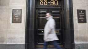 UK police seek gang behind \'200 million pound\' heist
