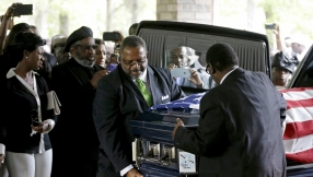 Walter Scott funeral: hundreds mourn man shot dead by police officer