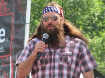 Willie Robertson brought to tears over Duck Commander Musical