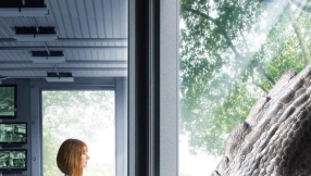 \'Jurassic World\' spoilers: New posters show off two super dinos