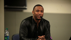 The Arrow Season 4 spoilers: \'Masked\' Diggle in new season?