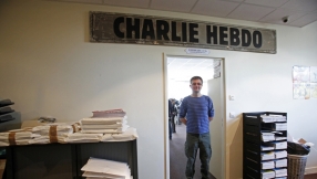 Sole cartoonist who survived Charlie Hebdo attack leaves publication, says it\'s \'torture\' because the others are gone