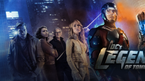 \'DC\'s Legends of Tomorrow\' cast news, spoilers: Robbie Amell \'will be around,\' Captain Cold\'s change of heart, Hawkgirl\'s debut