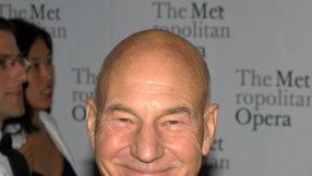 Actor Patrick Stewart defends bakers who refused to make \'support gay marriage\' cake