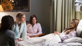 \'Pretty Little Liars\' season 6 spoilers: More identities to uncover; liars find answers in episode 3 \'Songs of Experience\'
