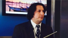 Severus Snape of \'Harry Potter\' fame now working for American Airlines?