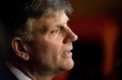 Franklin Graham says Sharia law should be banned in all free countries