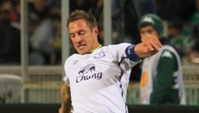 Everton transfer, team news 2015: Phil Jagielka inks one-year extension to stay with club until 2018