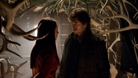 \'Hannibal\' season 3 episode 5 spoilers: Chasers get closer to doctor\'s location, Mason Verger tries to corrupt Pazzi with money in \'Contorno\'