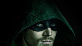 \'Arrow season 4\' synopsis revealed; holds no promise of Oliver in a green hood