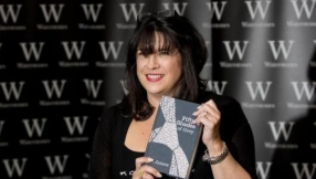 \'Fifty Shades of Grey\' E.L. James overtaken by critics during Twitter Q&A