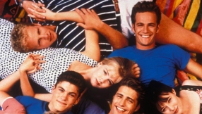 \'Beverly Hills, 90210\' movie: Lifetime releases first cast photo of unauthorized tell-all film