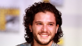 \'Game of Thrones\' season 6 spoilers, plot: Kit Harington spotted with GOT co-stars in Belfast, Jon Snow alive?