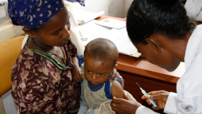 Malaria vaccine news 2015: World\'s first malaria vaccine gets \'Green Light\' from European drug regulators