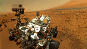 Curiosity Rover Mars Latest Photos 2015: Images spark rumors of woman