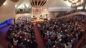 Church holds key to sustained happiness, \'keeps depression at bay,\' UK study finds