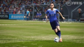 \'FIFA 16\' vs. \'PES 2016\': Soccer game title comparison