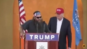 Is \'Duck Dynasty\' star Willie Robertson junking Bobby Jindal for Donald Trump?