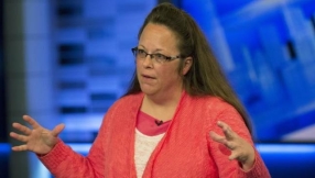 Kim Davis denies Vatican account of her meeting with Pope, says she was invited
