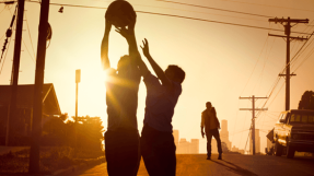 \'Fear the Walking Dead\' season 2 premiere date: 15 episodes expected in 2016