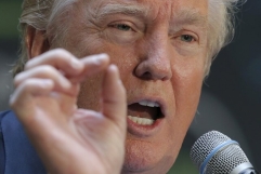 Donald Trump gets shocking answer when he asked who\'s winning Democratic debate