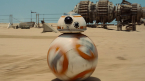 \'Star Wars: The Force Awakens\' spoilers: BB-8 could be female and pivotal to plot