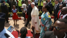 Christians and Muslims welcome Pope Francis to Central African Republic