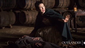 \'Outlander\' season 2: New promo image shows Claire in the face of grave danger