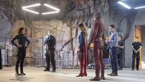 \'Supergirl\' and \'The Flash\' crossover trailer released