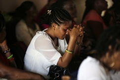 Two years after Ebola hit Sierra Leone, faith leaders testify to God\'s grace