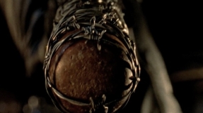 \'The Walking Dead\' season 6 finale teaser introduces Negan and Lucille