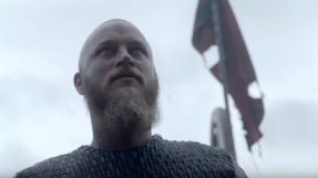 \'Vikings\' season 4 episode 8 spoilers: Ragnar blamed for Vikings\' loss; Harald eyes the king\'s throne in \'Portage\'
