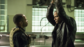 \'Arrow\' season 4 episode 20 spoilers: Diggle goes after Andy, Oliver and Felicity figure out ways to kill Darhk\'s magic in \'Genesis\'