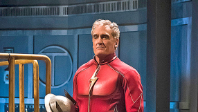 \'Legends of Tomorrow\' season 2 spoilers: John Wesley Shipp may be back as The Flash