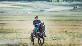 \'Longmire\' season 5 spoilers: Production nearly complete; director TJ Scott done with episode 7 filming