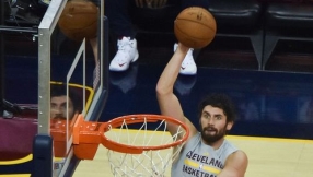NBA trade rumors: Cleveland Cavaliers\' Kevin Love heading to New York Knicks? Carmelo Anthony to be his replacement?