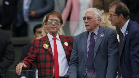 Cliff Richard will sue police and BBC over broadcast raid on his house