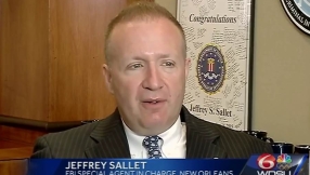 FBI special agent called out for omitting God from U.S. Pledge of Allegiance