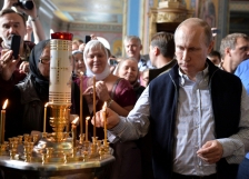 Russia\'s crackdown on religion comes into effect