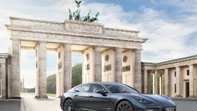 2017 Porsche Panamera release date: Interior examined; Vehicle breezes through Berlin